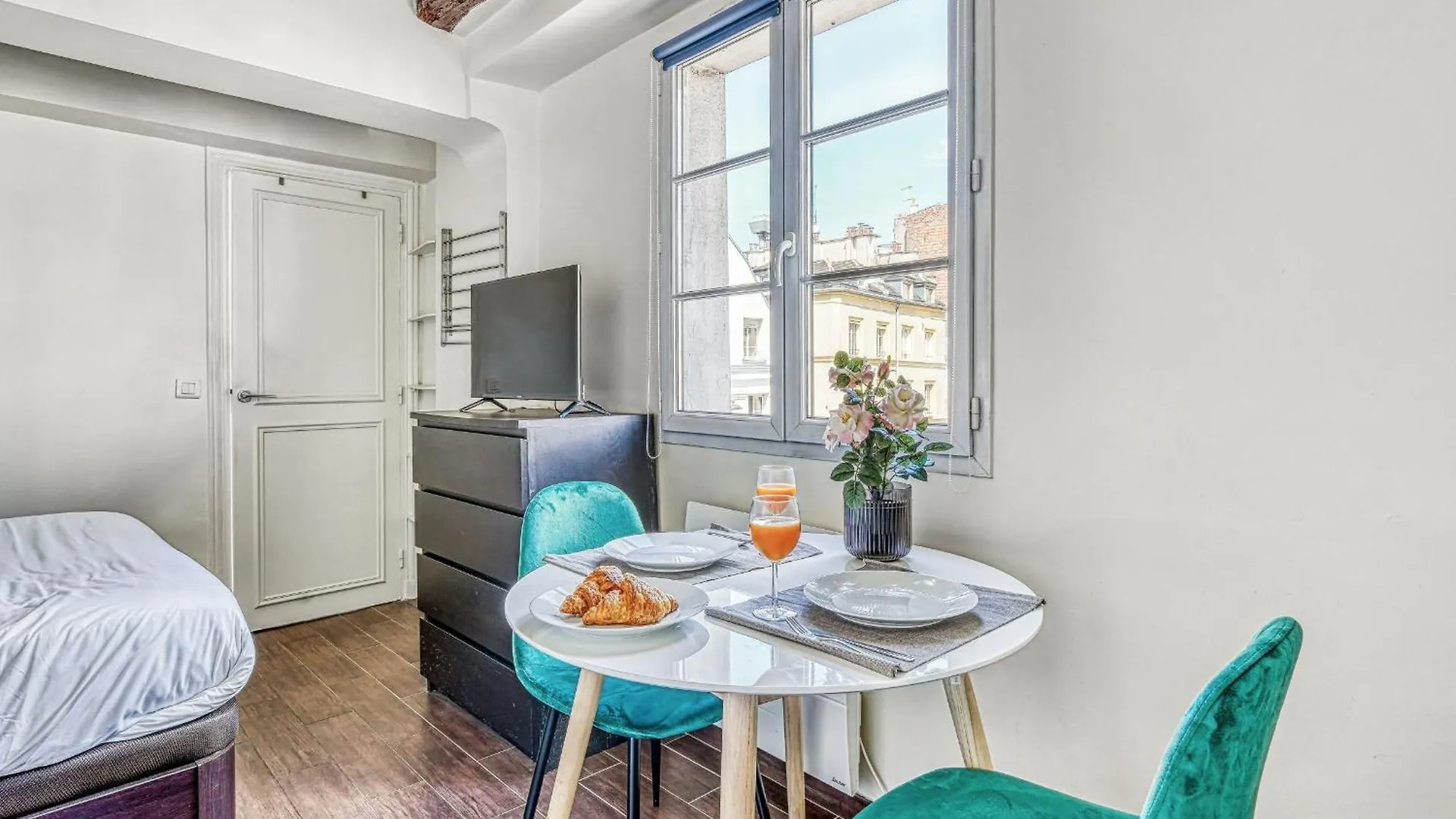 Latin Quarter & Pantheon - Cityapartmentstay Paris